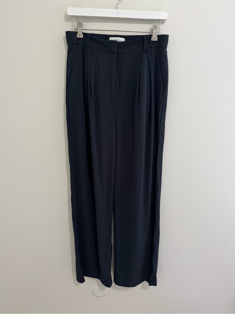 A&F Black Sloan Tailored Crepe Trousers